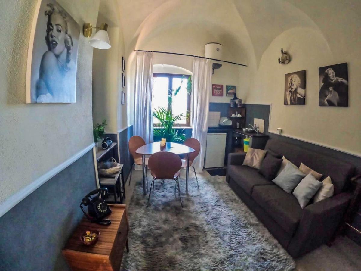 Piazzetta Little Suite อาร์มา ดิ ตัจจา ภายนอก รูปภาพ