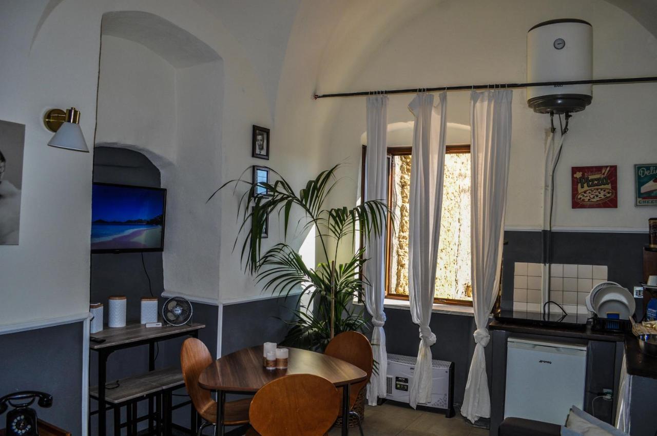Piazzetta Little Suite อาร์มา ดิ ตัจจา ภายนอก รูปภาพ